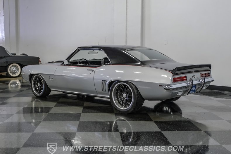 1969 Chevrolet Camaro 8