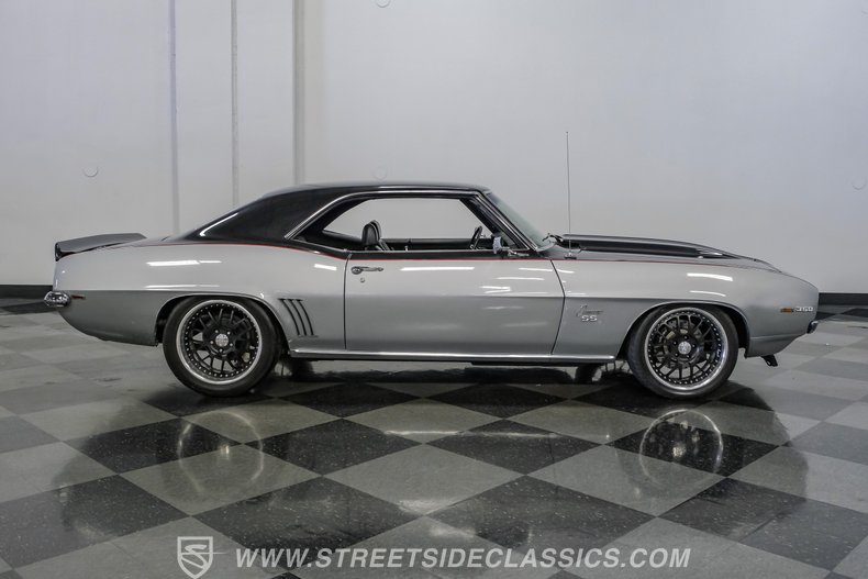 1969 Chevrolet Camaro 14