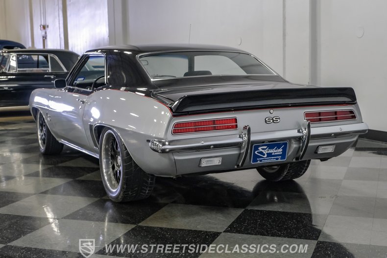 1969 Chevrolet Camaro 10