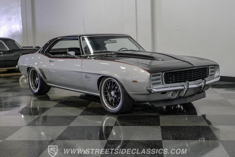 1969 Chevrolet Camaro 16