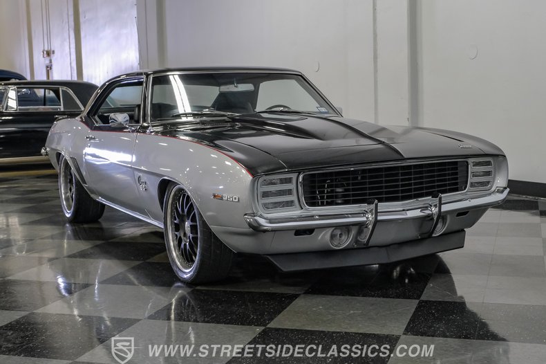 1969 Chevrolet Camaro 17