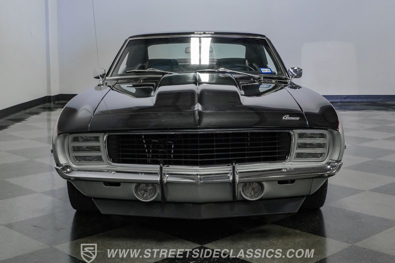 1969 Chevrolet Camaro 18