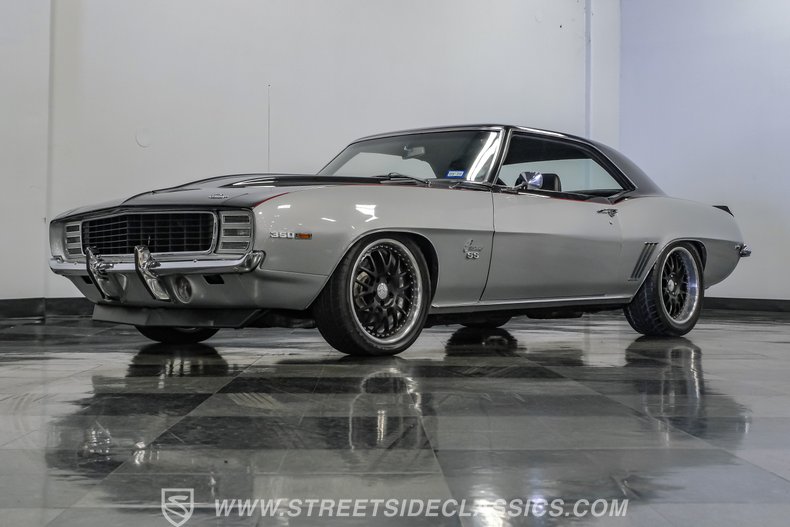 1969 Chevrolet Camaro 21