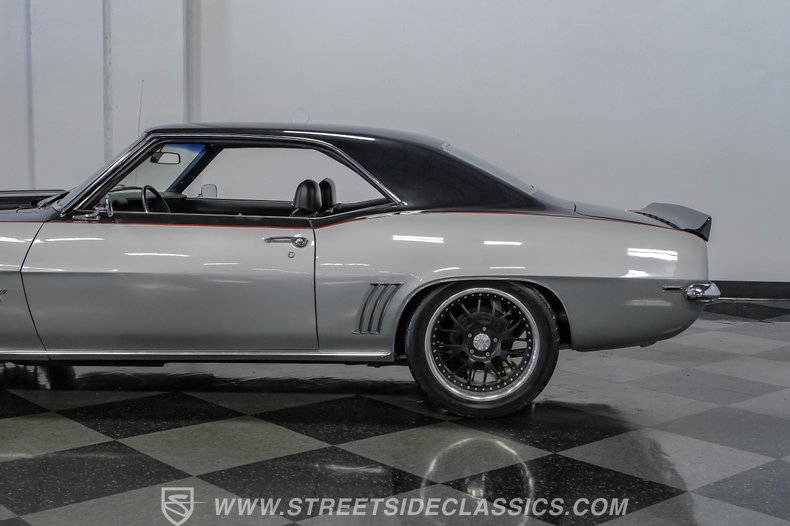 1969 Chevrolet Camaro 24
