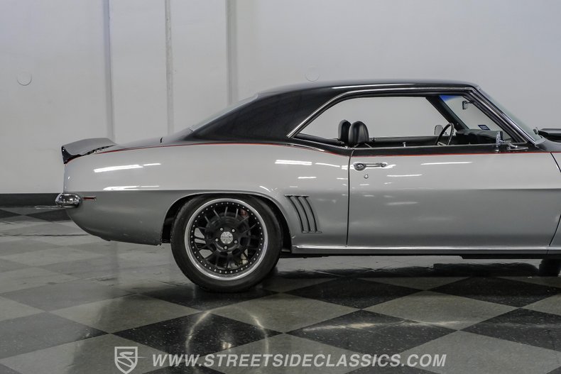 1969 Chevrolet Camaro 29