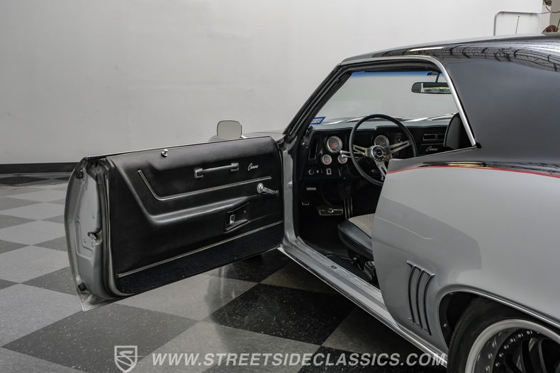 1969 Chevrolet Camaro 41
