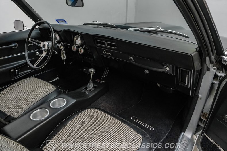 1969 Chevrolet Camaro 61