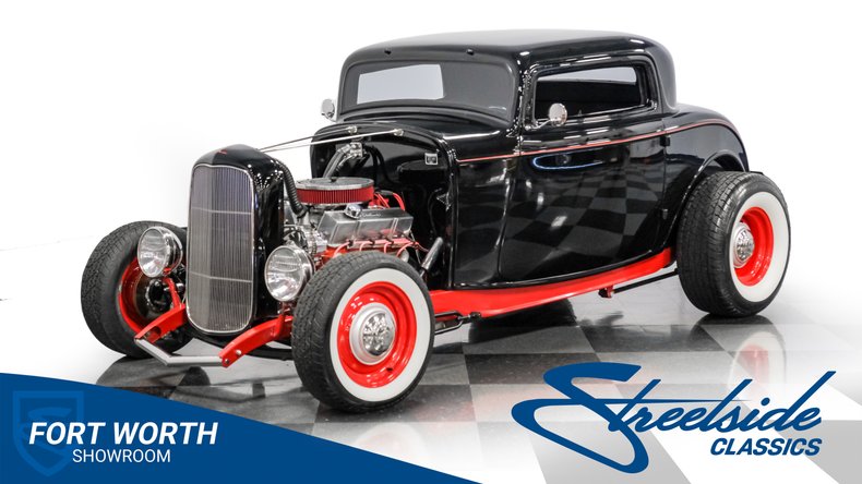 1932 Ford 3-Window 1
