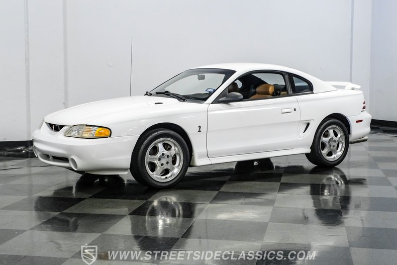 1995 Ford Mustang 6
