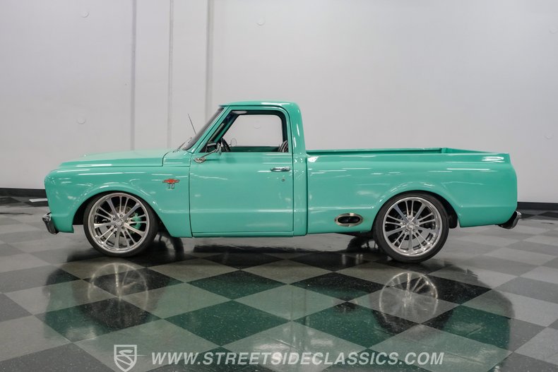 1967 Chevrolet C10 2