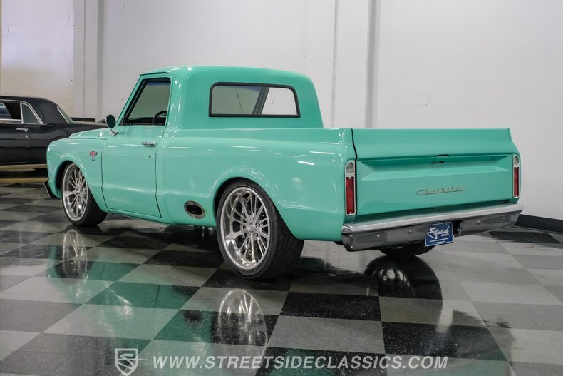 1967 Chevrolet C10 8