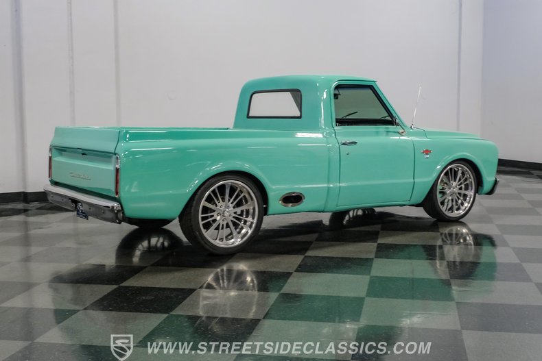 1967 Chevrolet C10 12