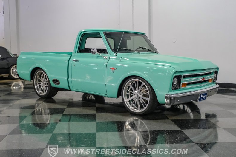 1967 Chevrolet C10 14
