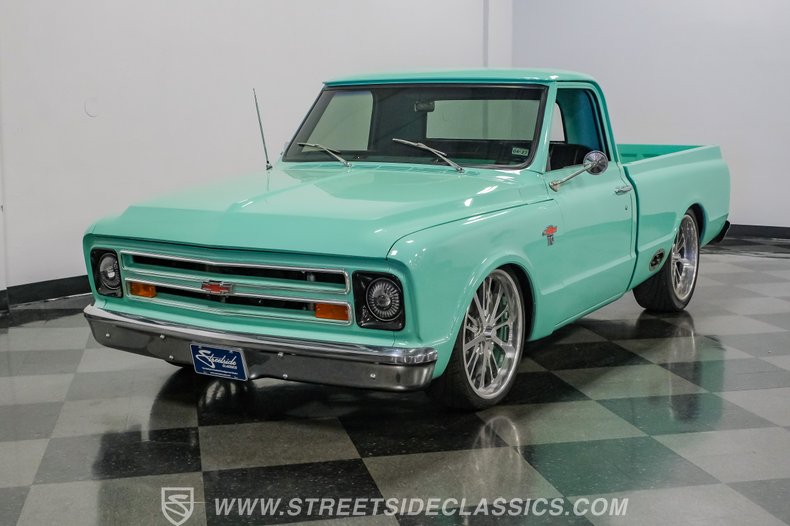 1967 Chevrolet C10 18