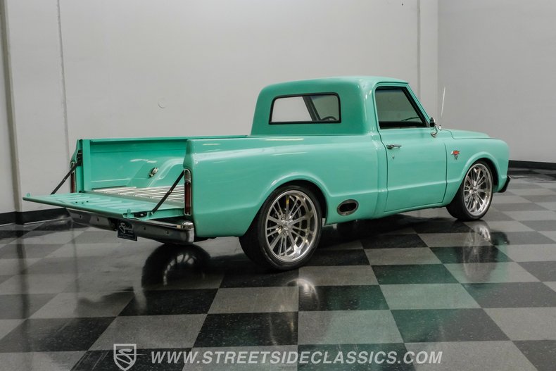 1967 Chevrolet C10 68