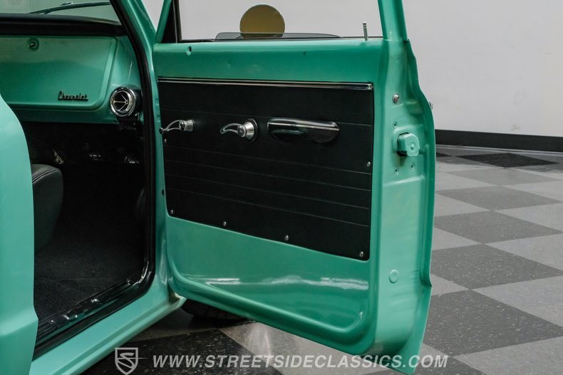 1967 Chevrolet C10 66