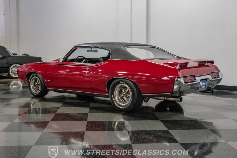 1969 Pontiac GTO 8