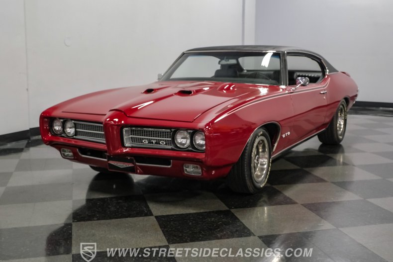 1969 Pontiac GTO 19