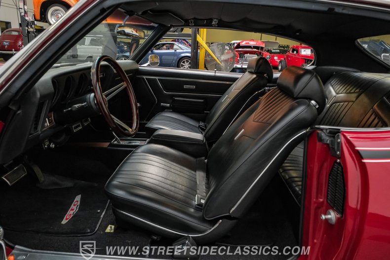 1969 Pontiac GTO 44