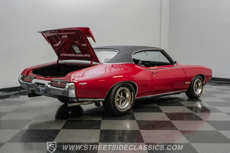 1969 Pontiac GTO 70