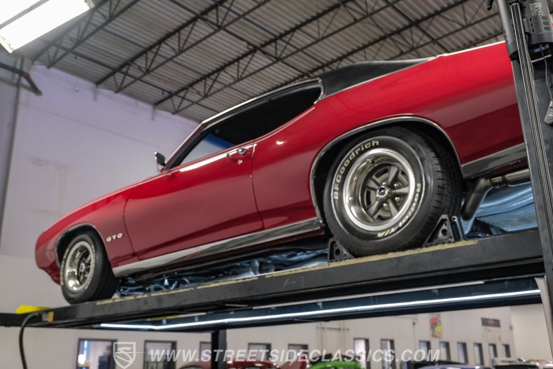 1969 Pontiac GTO 94