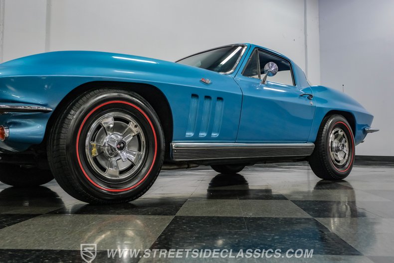 1966 Chevrolet Corvette 22
