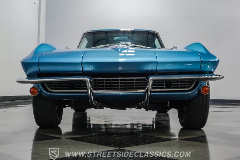 1966 Chevrolet Corvette 31