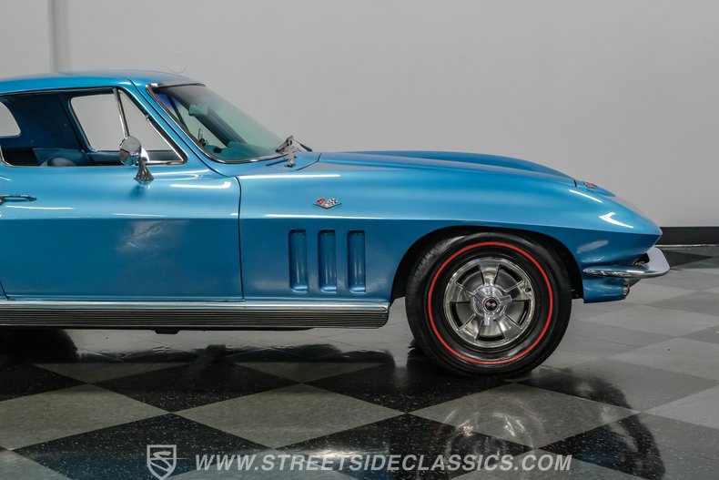 1966 Chevrolet Corvette 30