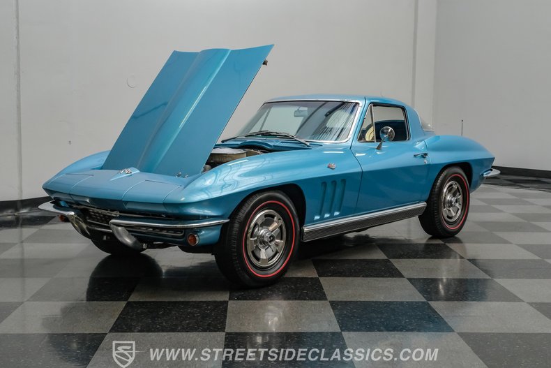 1966 Chevrolet Corvette 37