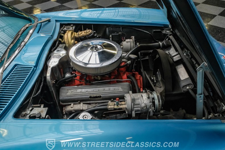 1966 Chevrolet Corvette 41