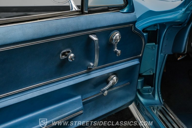 1966 Chevrolet Corvette 46