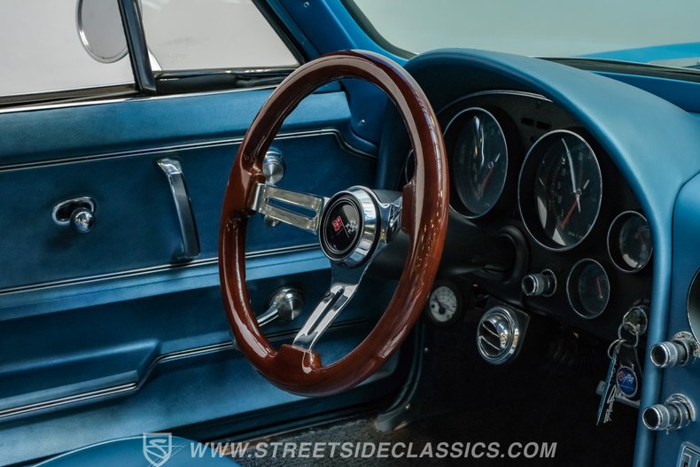 1966 Chevrolet Corvette 69