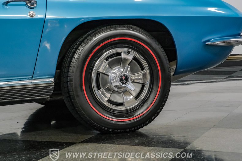 1966 Chevrolet Corvette 77