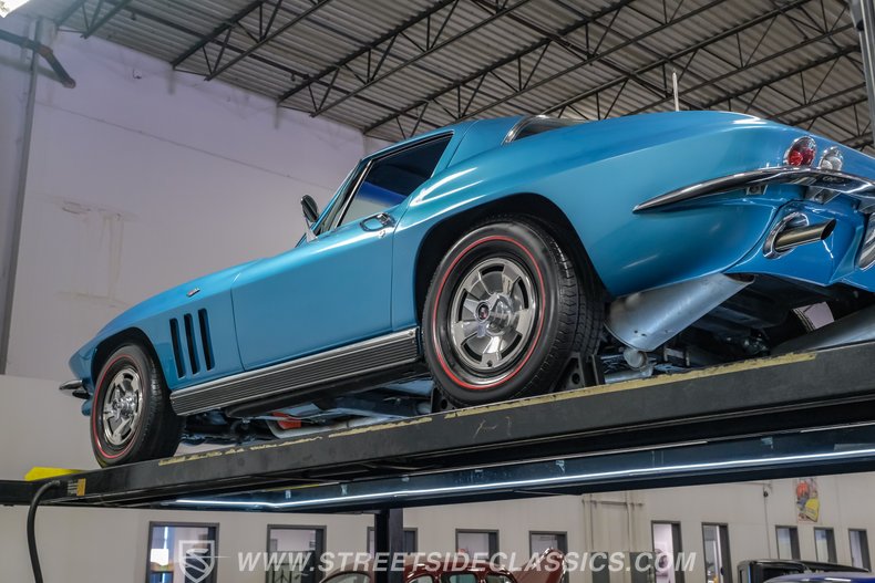1966 Chevrolet Corvette 93