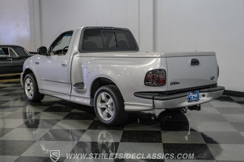 2001 Ford F-150 9