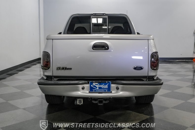 2001 Ford F-150 11