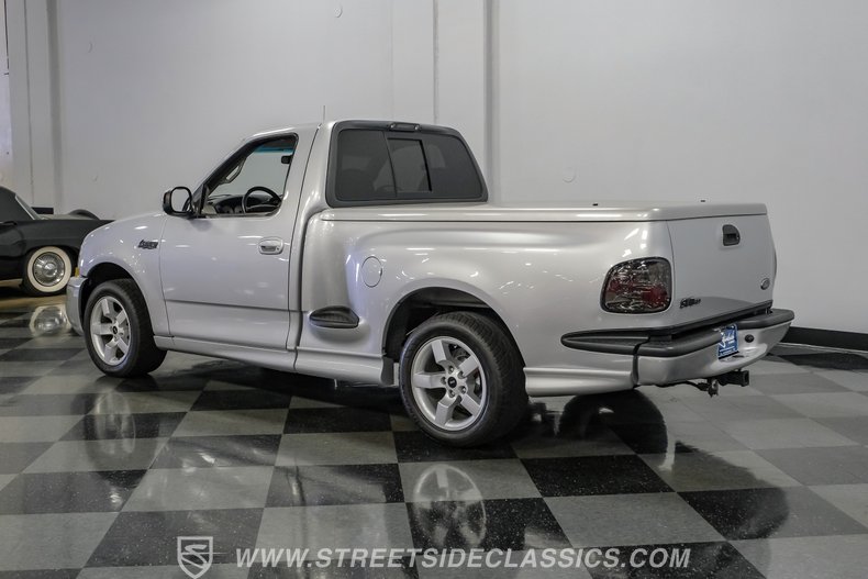 2001 Ford F-150 8