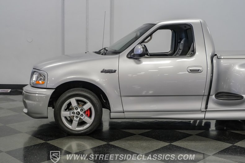 2001 Ford F-150 23