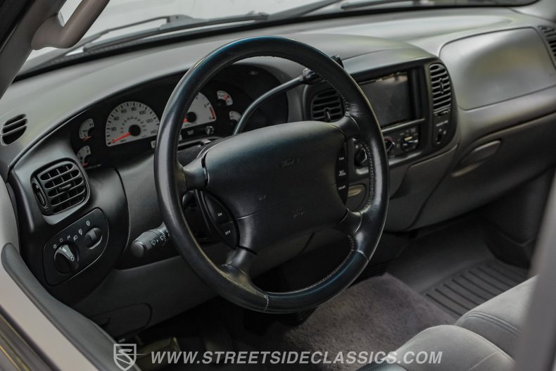 2001 Ford F-150 45