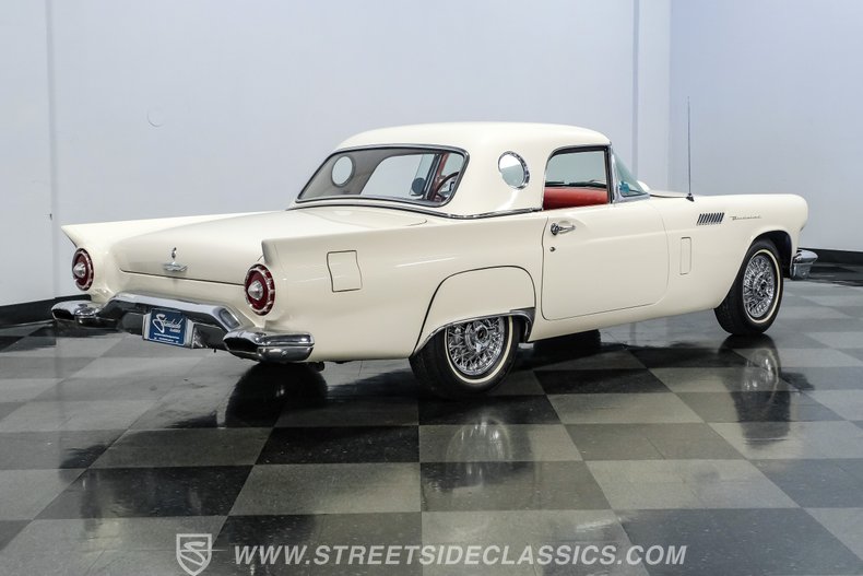 1957 Ford Thunderbird 12