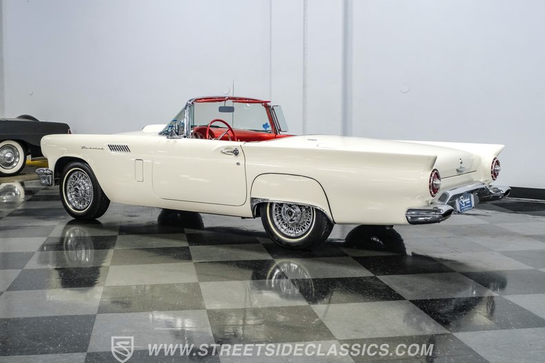 1957 Ford Thunderbird 8