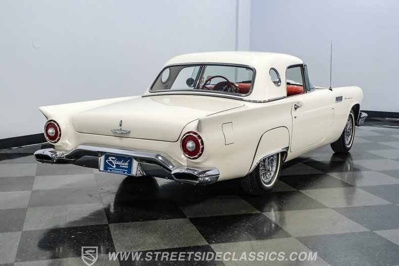 1957 Ford Thunderbird 25
