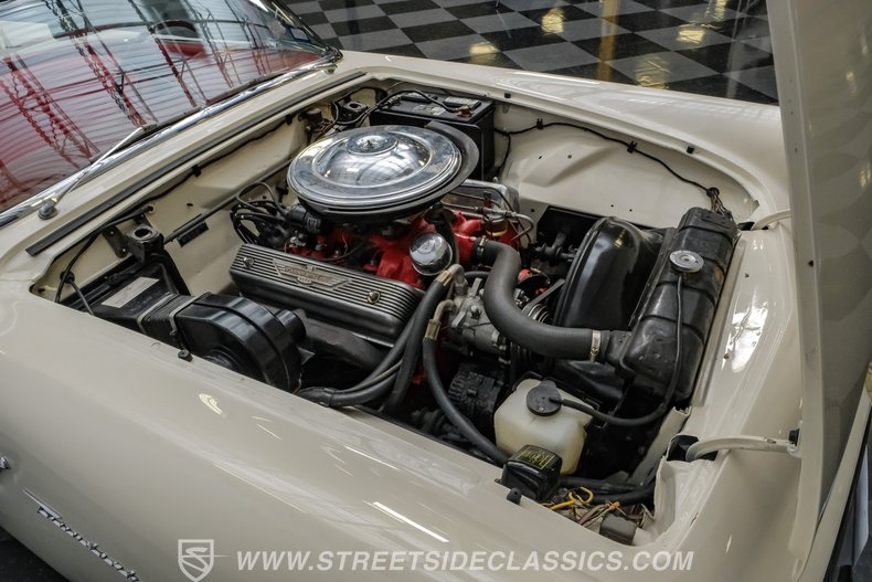 1957 Ford Thunderbird 39