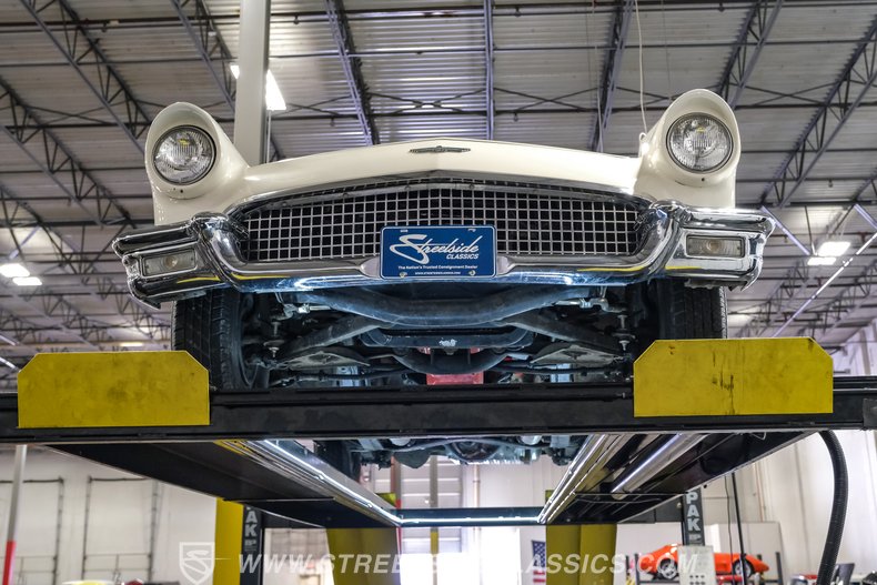 1957 Ford Thunderbird 85