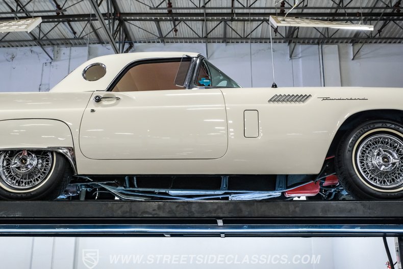 1957 Ford Thunderbird 91