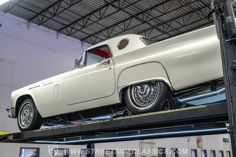 1957 Ford Thunderbird 94