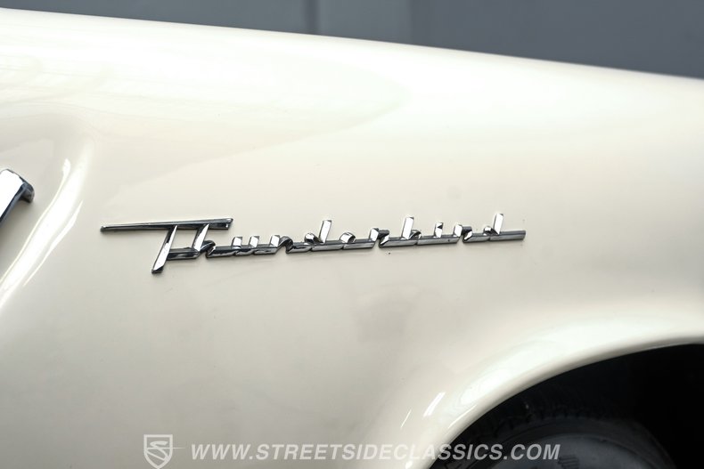 1957 Ford Thunderbird 101