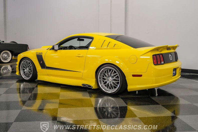 2005 Ford Mustang 8