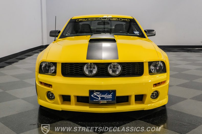 2005 Ford Mustang 18