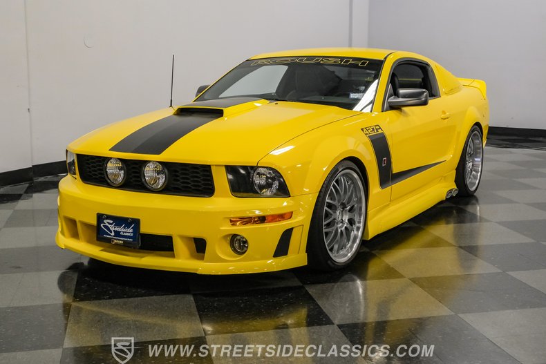 2005 Ford Mustang 19